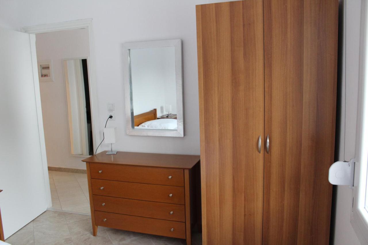 Pares Comfort Apartment Nea Karvali Exterior foto